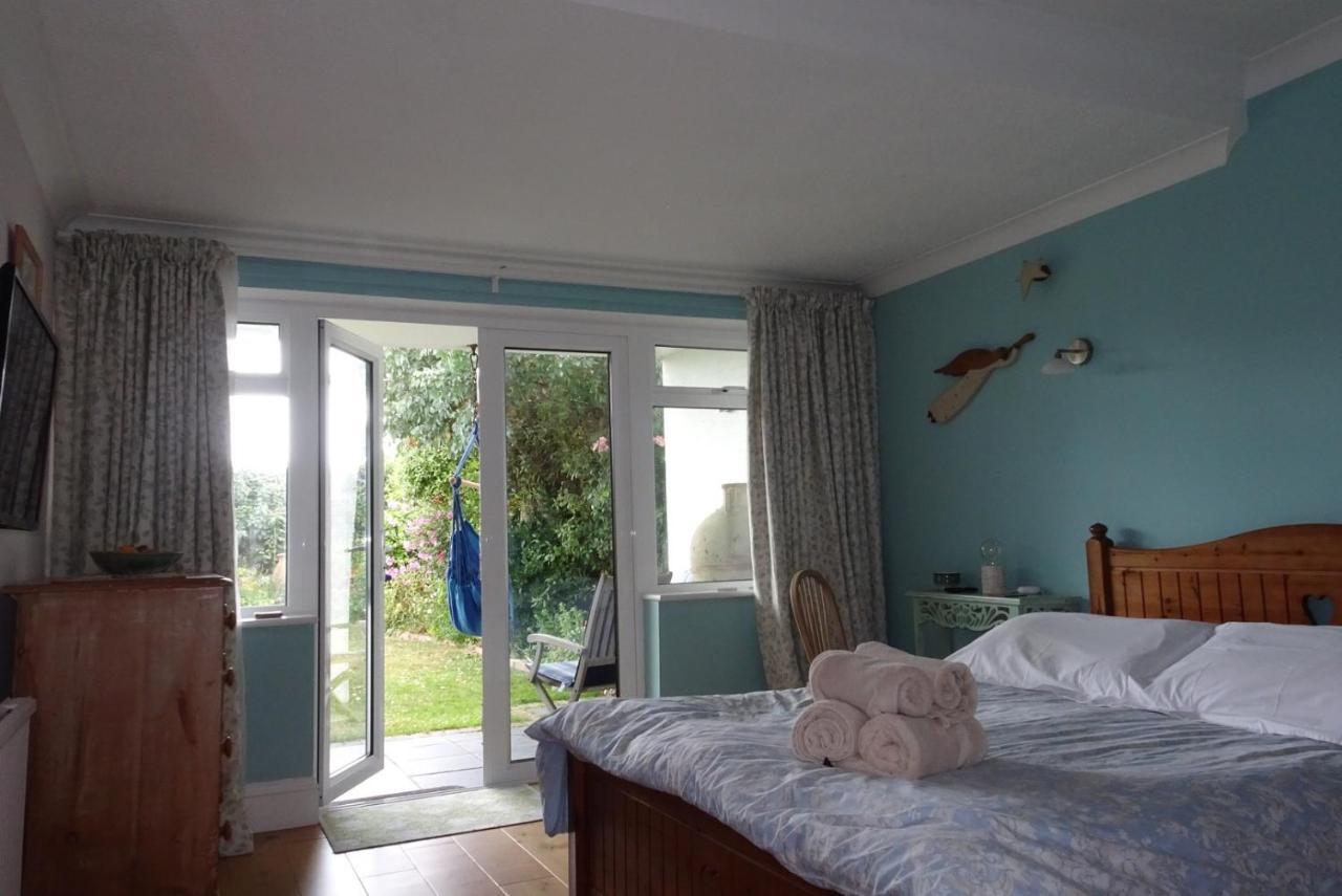 Cliff Top Garden Room มิลฟอร์ดออนซี ภายนอก รูปภาพ
